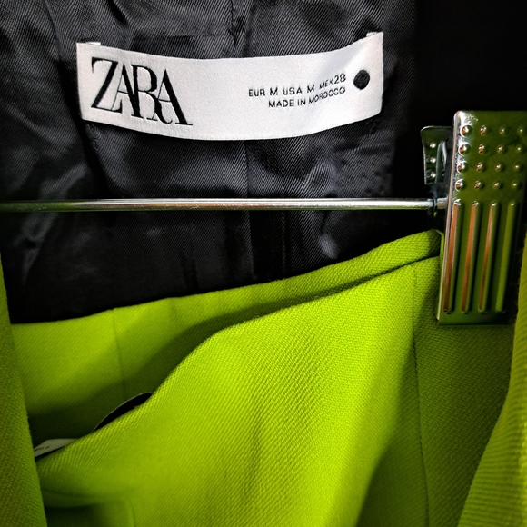 Zara Men's Green Blazer - Picture 2 of 8